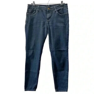 Forever 21 Jeans  Slim Fit Cropped Ankle Length Mid Rise Dark Blue Denim Size 28